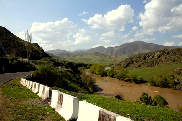 Der Fluss Mtkvari.